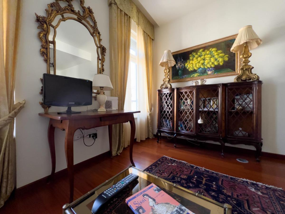 Trieste Luca'S Home ภายนอก รูปภาพ
