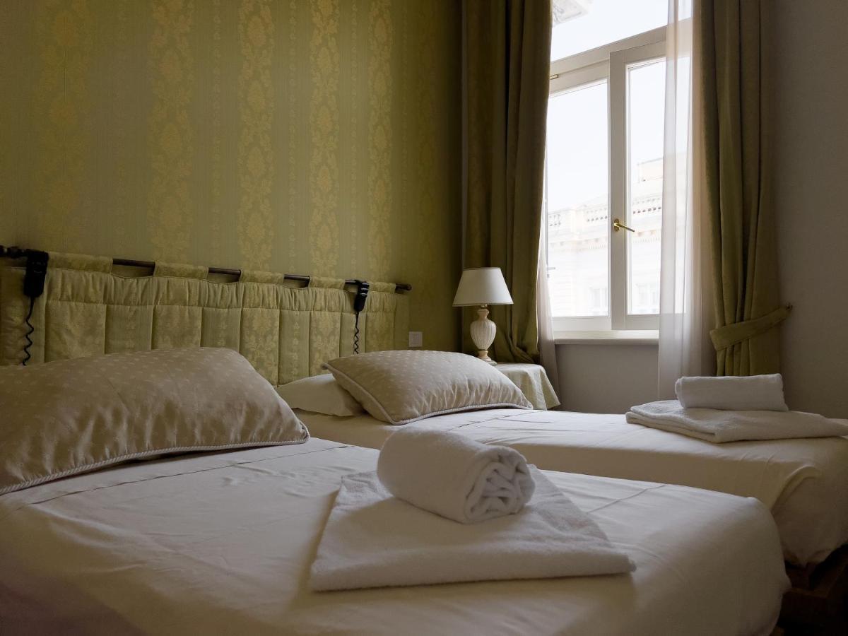 Trieste Luca'S Home ภายนอก รูปภาพ